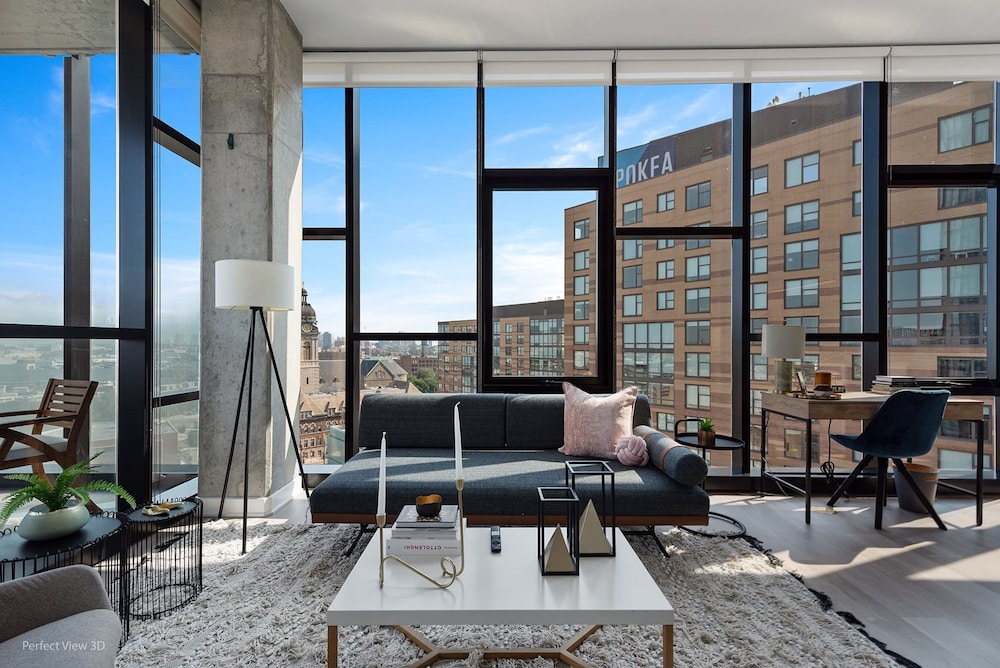 High-end 1BR Fulton Market Panoramic Views