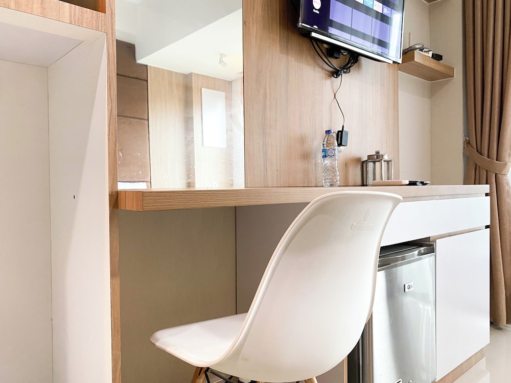 Wooden Style Studio At Lrt City Bekasi Apartment