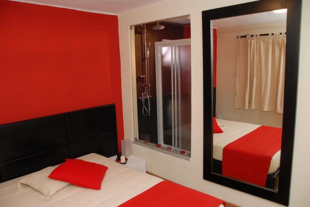 Serra da Estrela Seven Rooms 3 Suites Villa In s