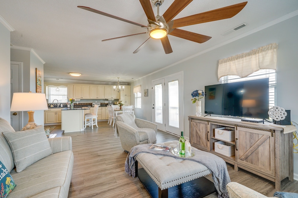 'sun & Surf' Oak Island Home, Steps to Beach! view 2