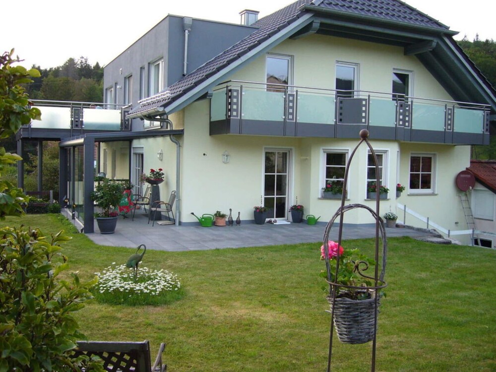 Luise Bernhardt Modern Retreat
