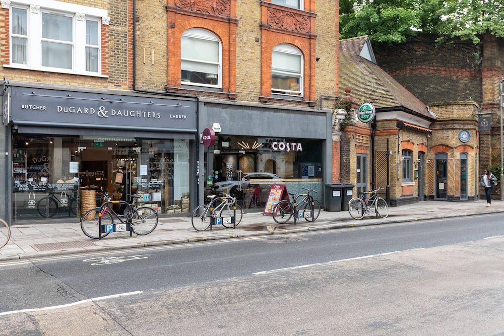 Magdalen Road by Onefinestay