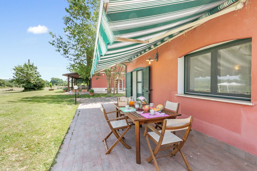 Relaxing Family Podere Delle Rose Pool & Garden