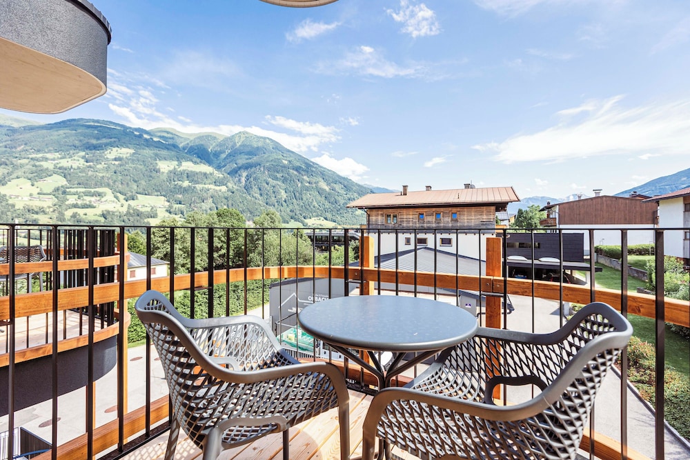 Zillertal Suites Fügen by ALPS RESORTS