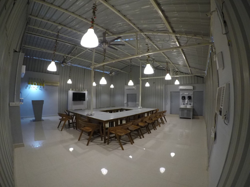 meeting & event spaces