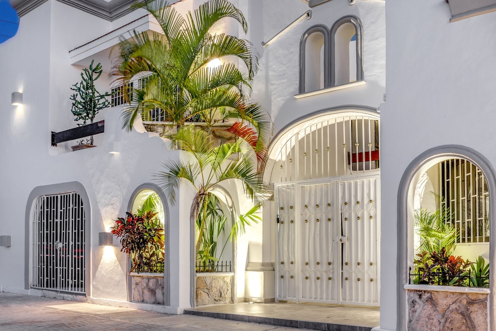 Valentina Suites by Las Flores