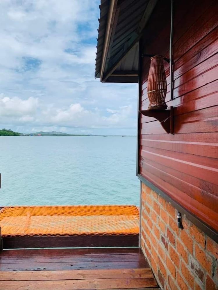 Parapat Water Village Resort