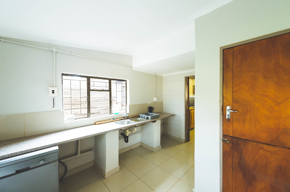 Deruxa Cottages