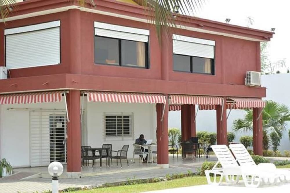 Abidjan Guest House