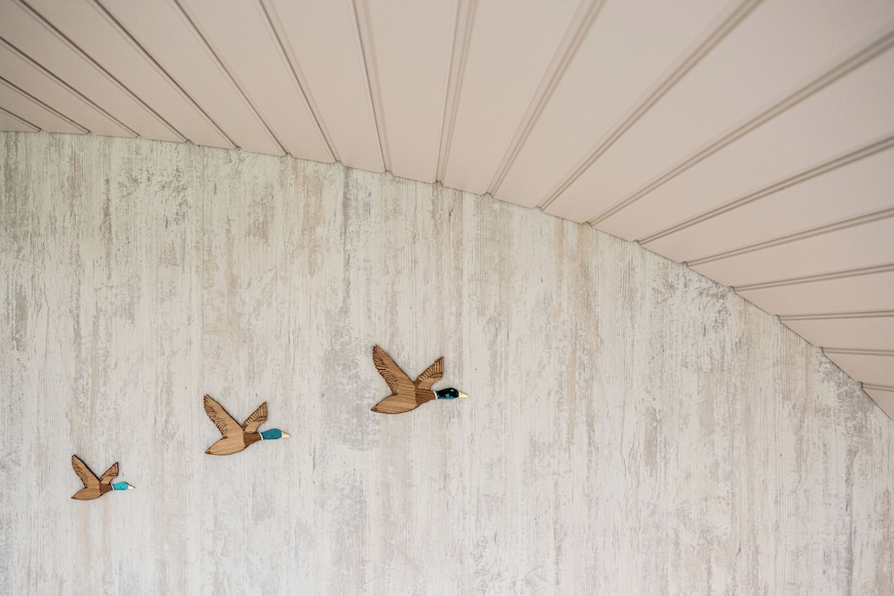 Sustainable Pod on Old Chalford Farm