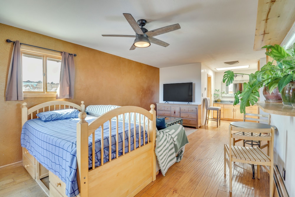 Spacious Mtn-view Gem in Corrales!