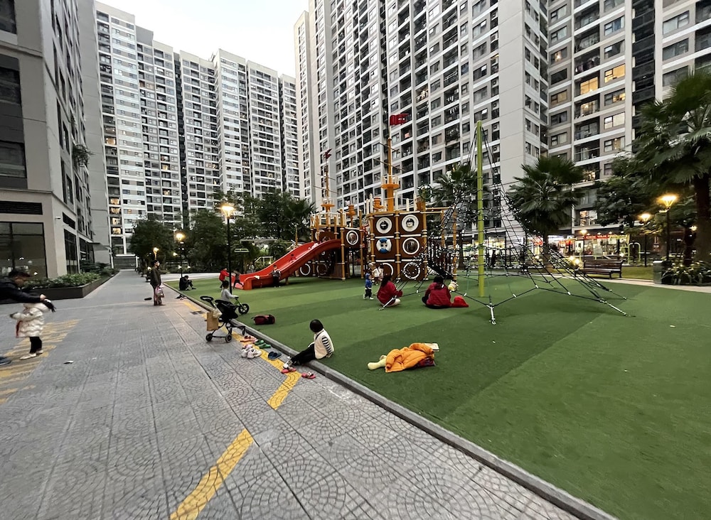 Armin Homes 2BR  Vinhomes Ocean Park