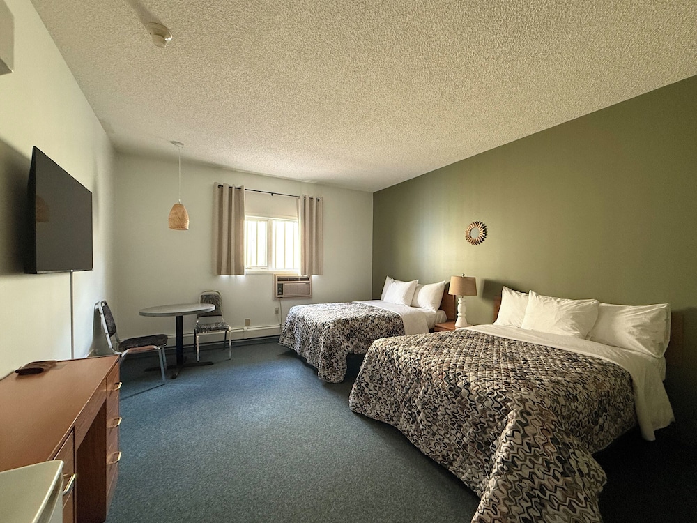 The Trail Inn Lucky Lake SK