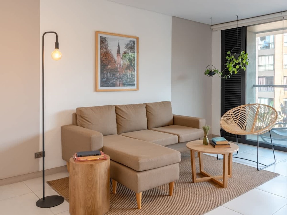 Bright 3BR in Laureles Medell n