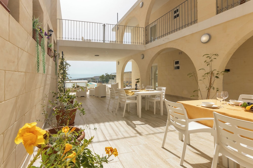 Ta'battista B&B & Pool - L-ghawdxija