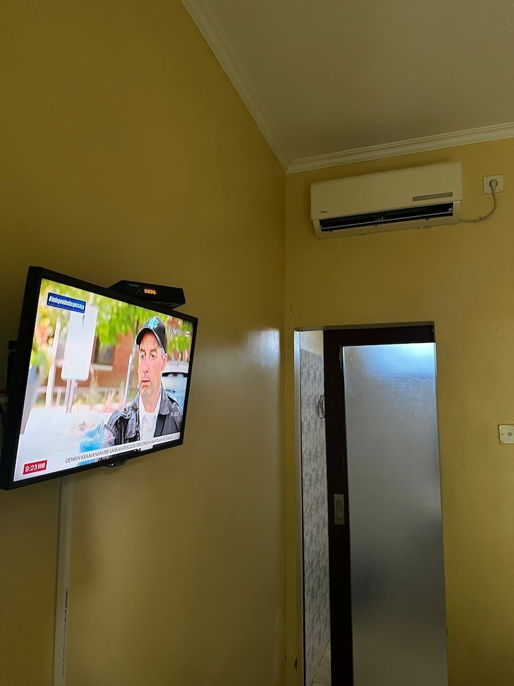 Sari Buana Bed & Breakfast