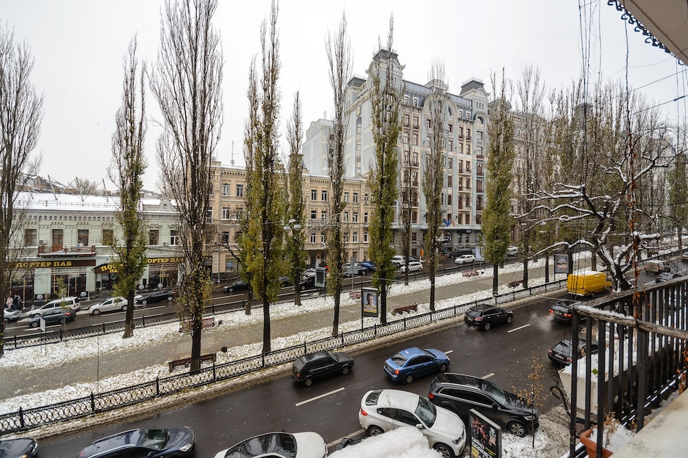 Kiev Accommodation Hotel Service