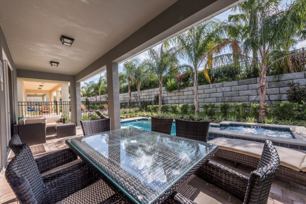 Villa in Encore Resort at Reunion 3438 - Image 4