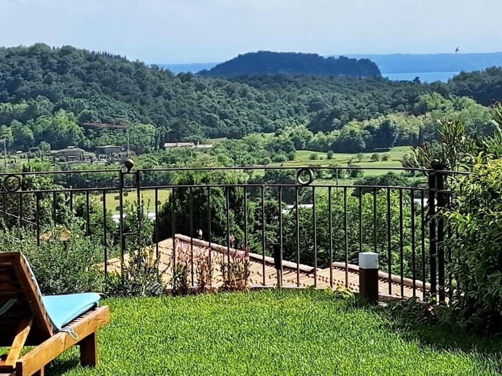 Villa dell'Olivo Bianco