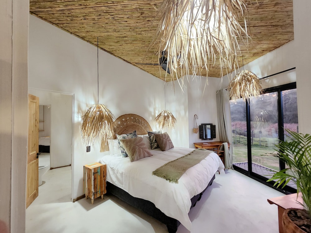 Buff & Fellow Eco Cabins view 5