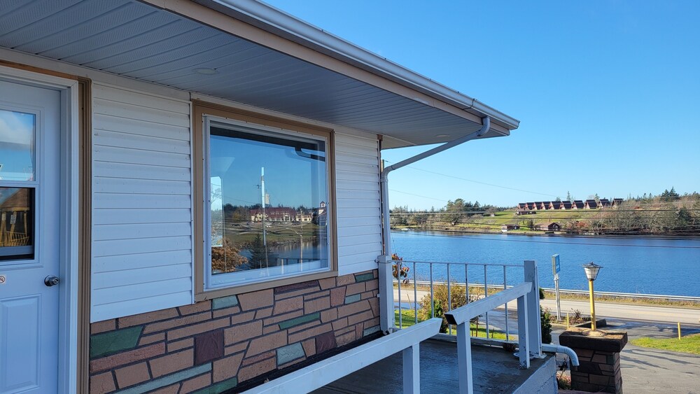 NovaStar Motel On The Lake