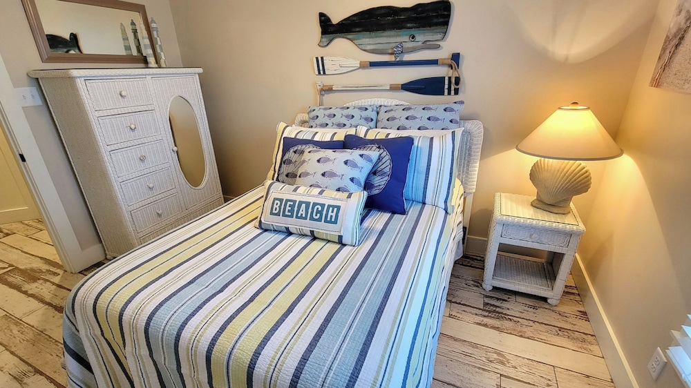 Dolphin Watch Tybee Vacation Rentals