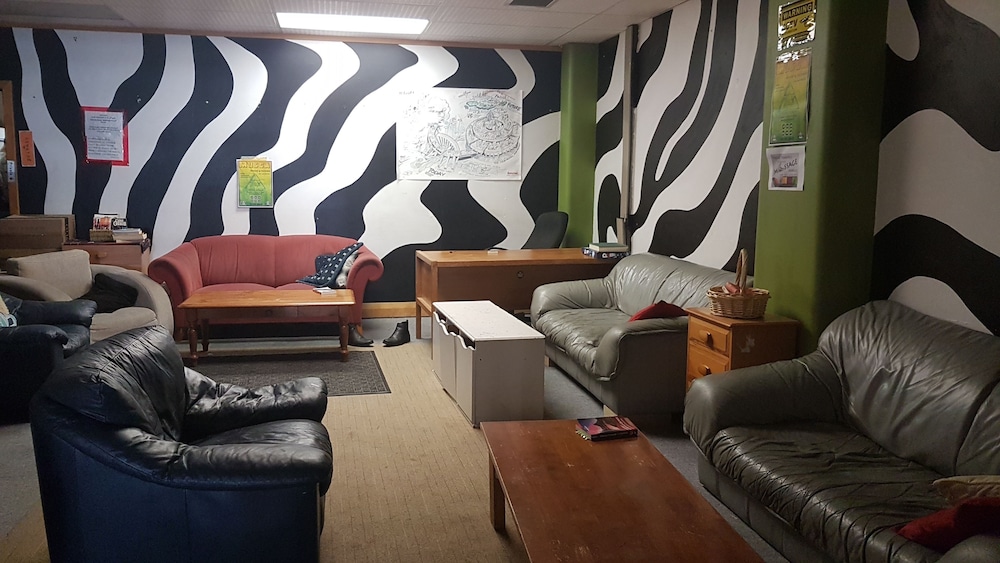 Wild Zebra Backpackers