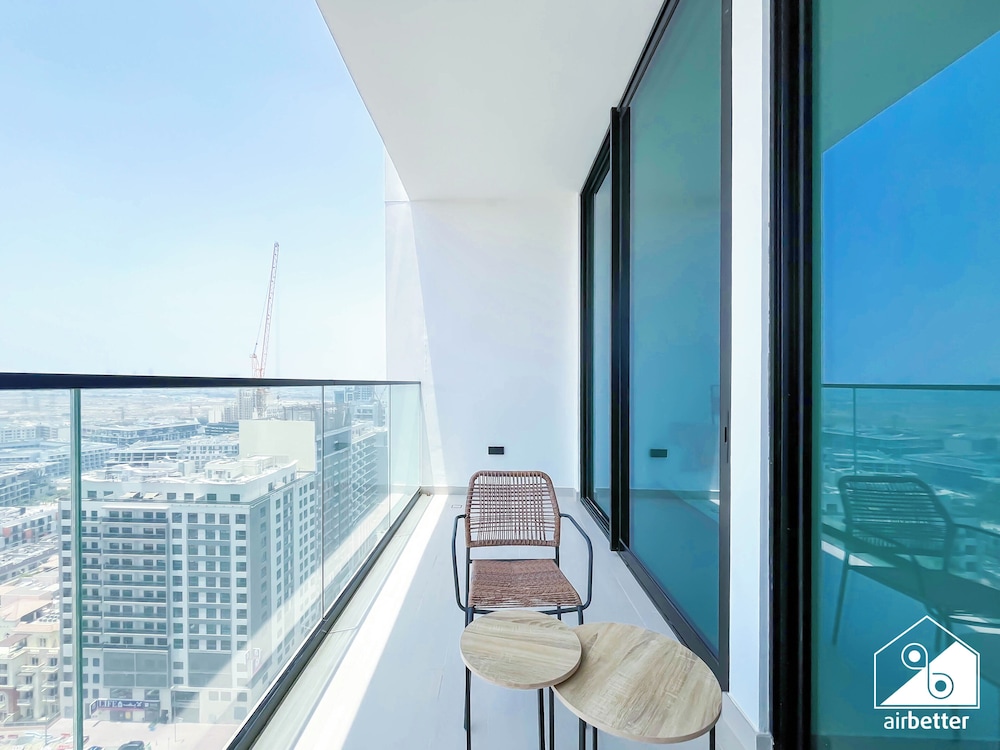 Luxury & Comfort 1B at Binghatti Amber & Balcony
