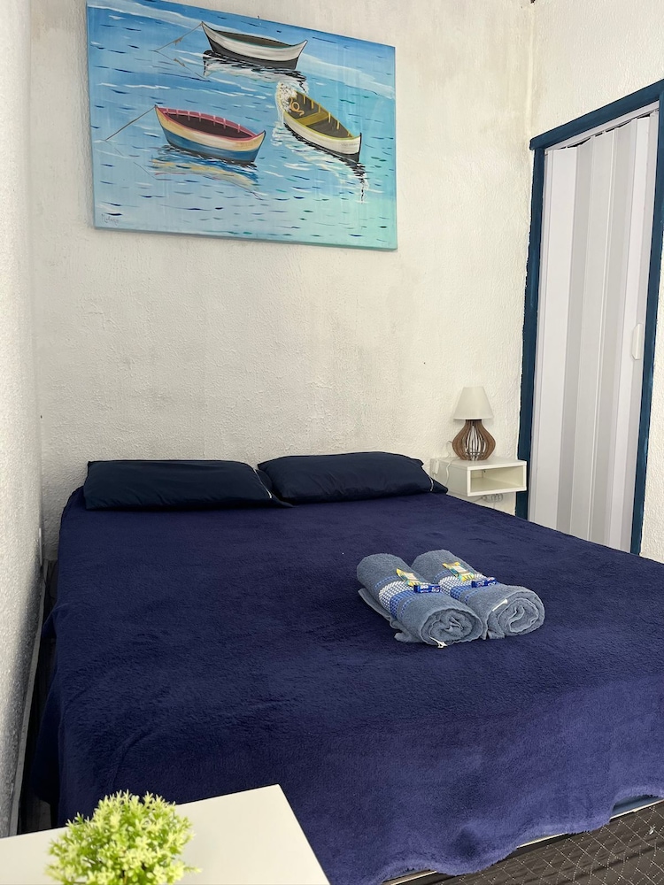 Primos Hostel & House