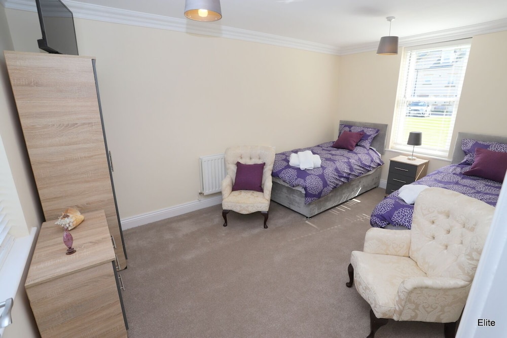 Beautiful 2-bed Sea Front House in Seaham