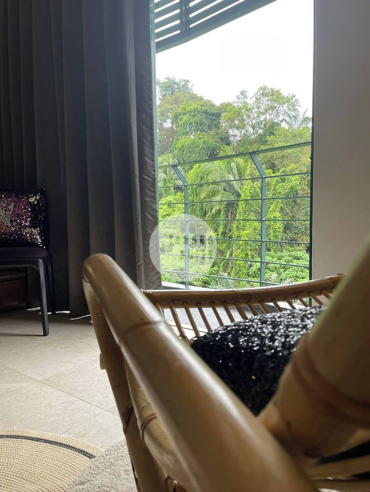 1BR Urban Escape at Damansara Heights