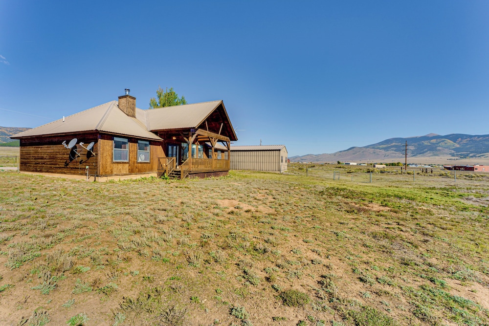 New Mexico Cabin Hideaway w/ Eagle Nest Lake Views view 3