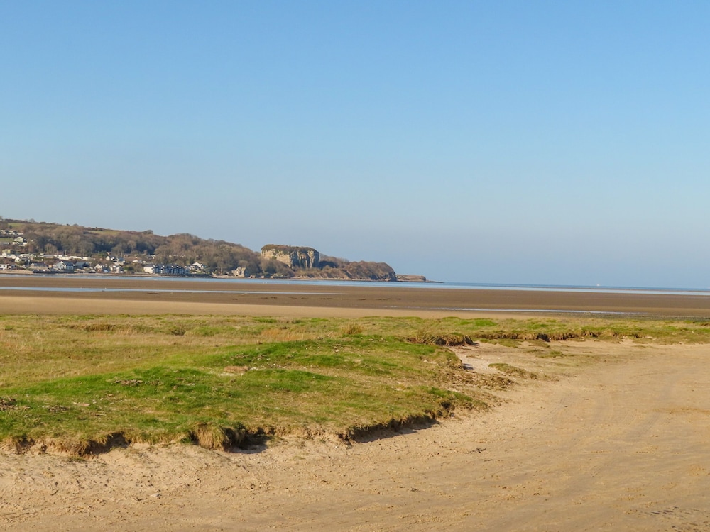 Llys y Graig