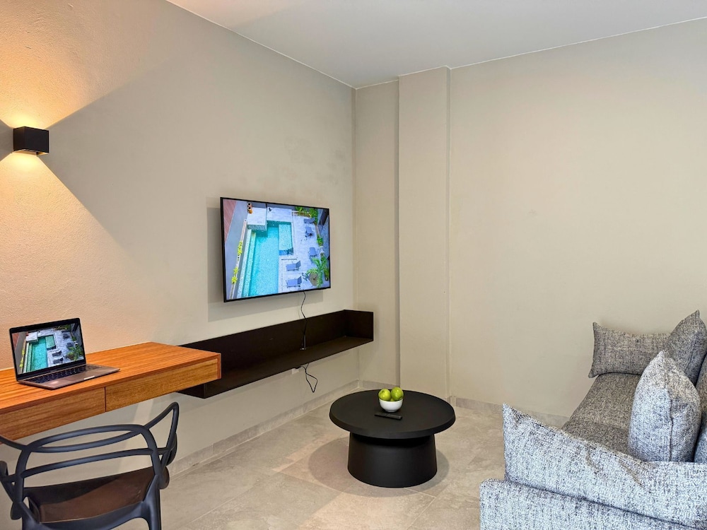 Rooms M