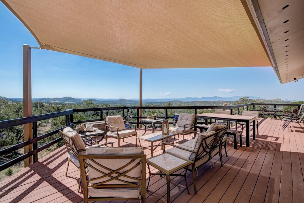 Santa Fe Vacations - Sunset Haven - Property Image 1