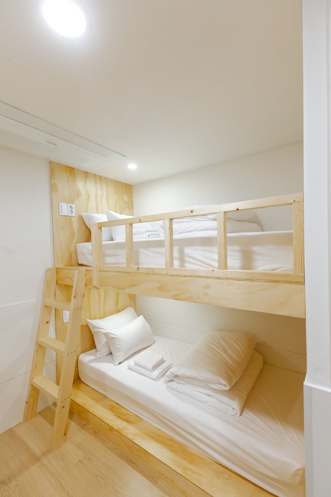 Step Inn Myeongdong 1 39