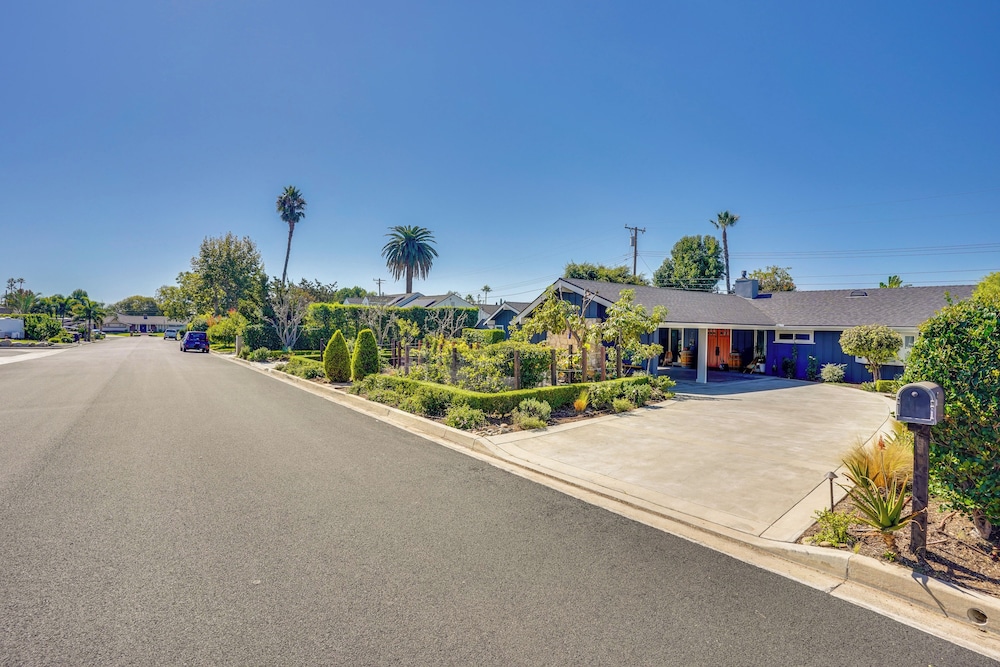 Mid Century Modern Gem w/ Pool in North Tustin