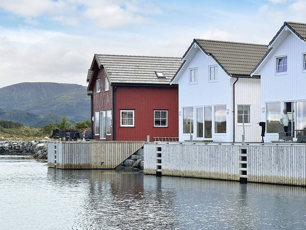 6 Person Holiday Home in Bud