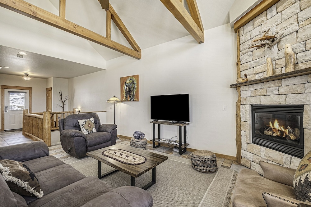 Estes Park Vacation Lodging