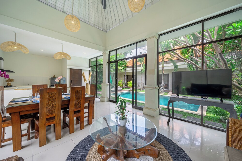 Villa Lara by Five Elements