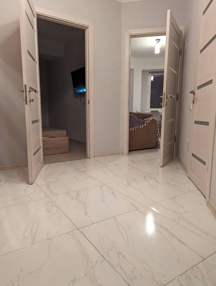 Charming Chișinău Apartment With Gas Heating & Hot Tub