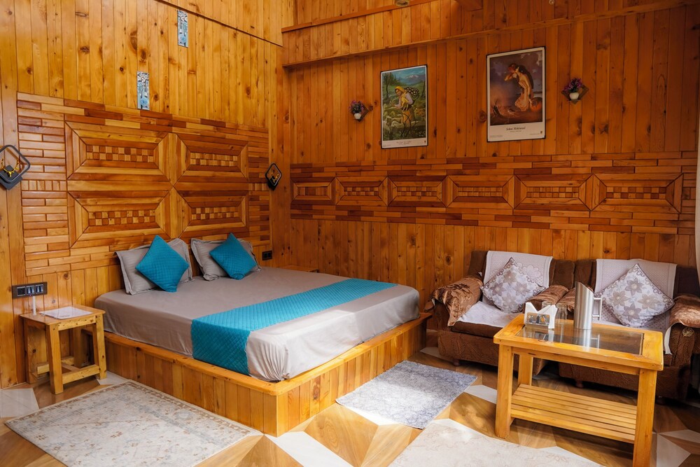 WOW Treehouse & Cottages