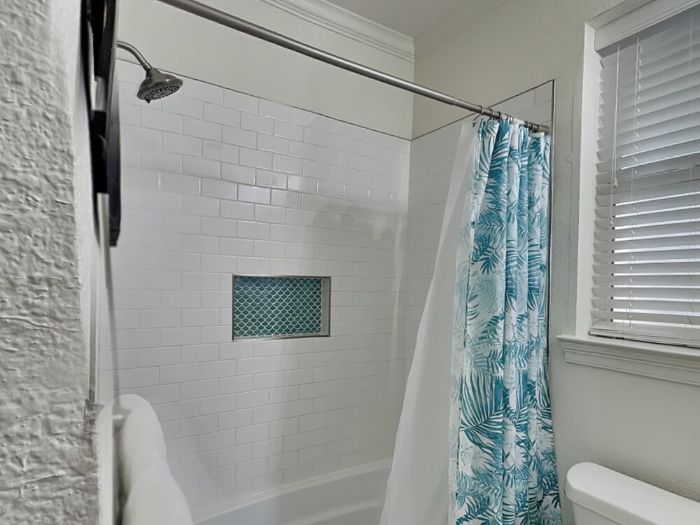Sunny Beach by Southern Vacation Rentals