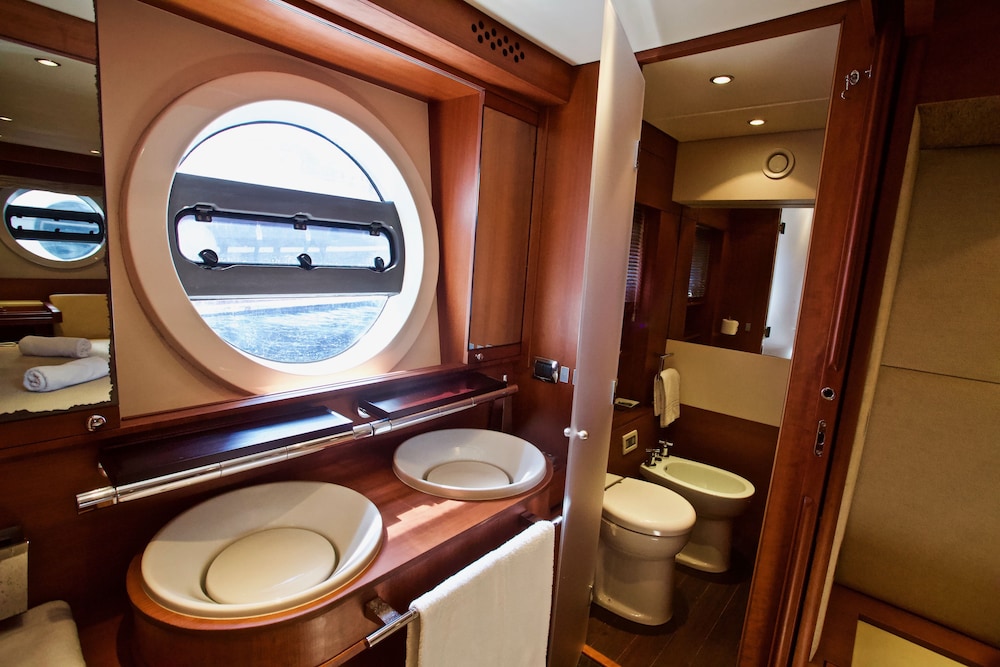 Italy Luxury Yacht Charter photo 2