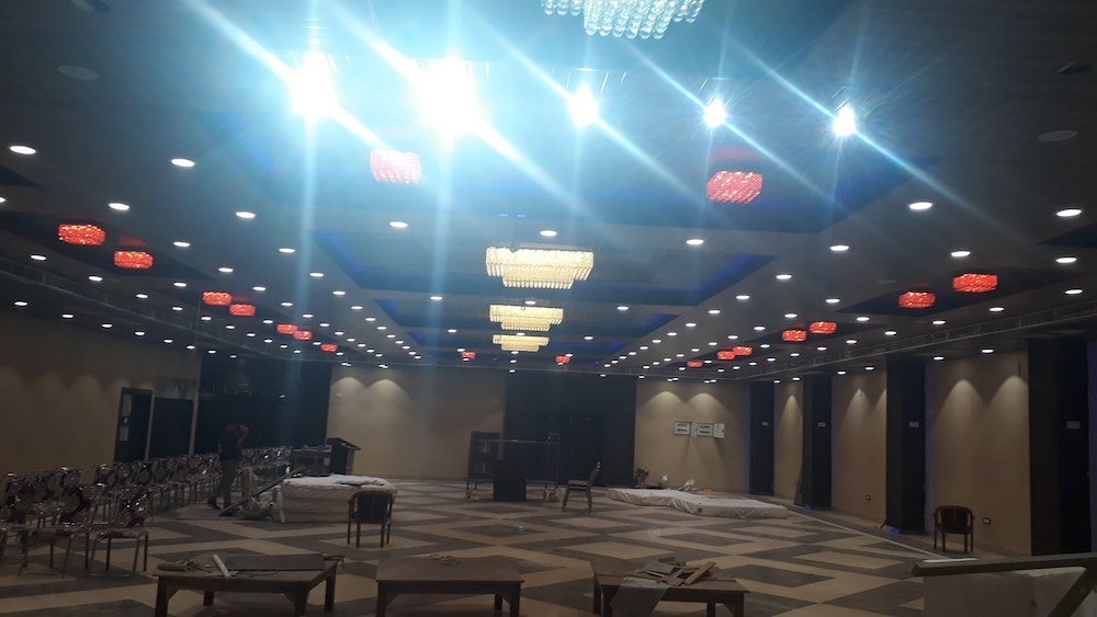 meeting & event spaces