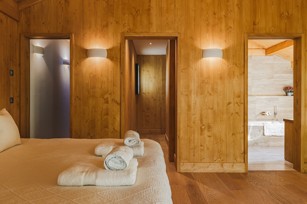Chalet Scierie - Luxury Chalet With hot tub