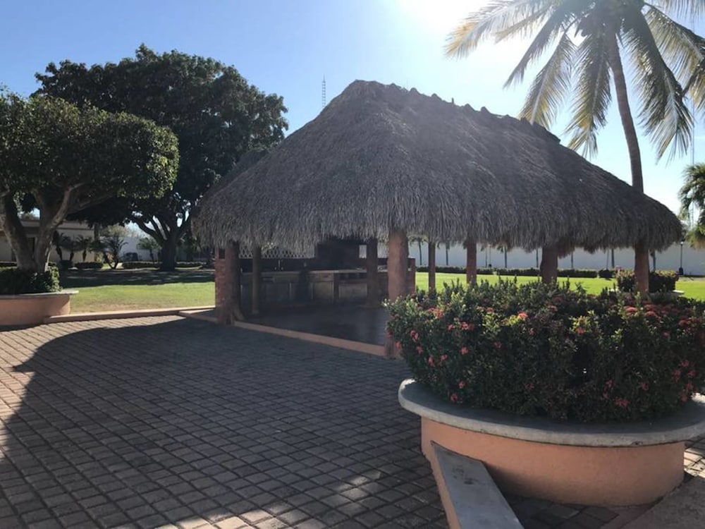 Quinta Versalles