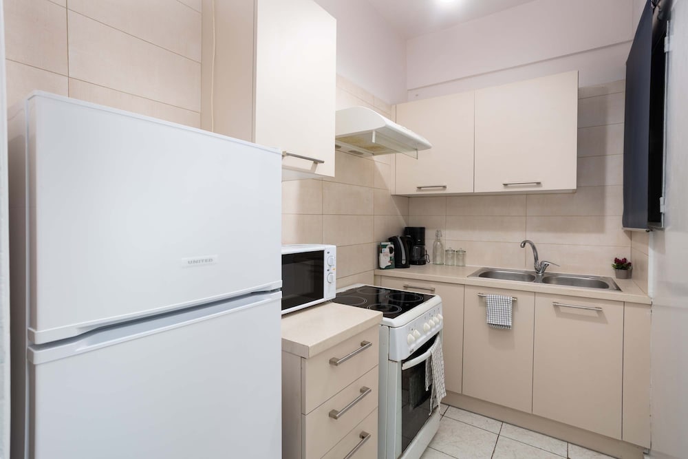 Central Athens Fully-equipped Getaway in Victoria