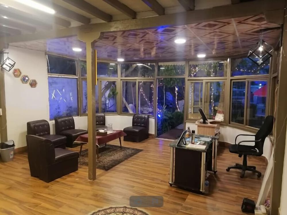 lounge