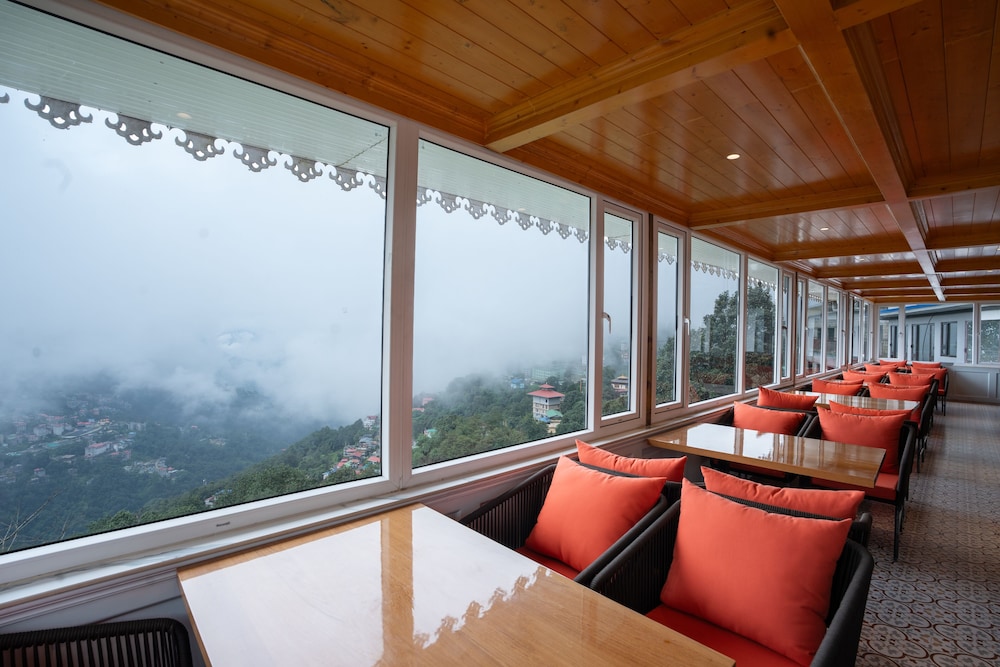 Preisha Hotel & Resorts